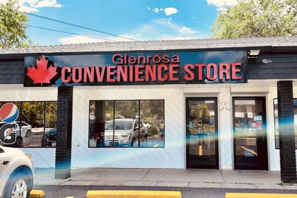 Glenrosa Convenience Store