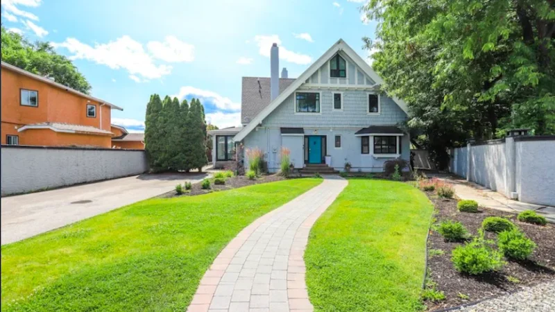 Lakehouse Heritage Bed & Breakfast