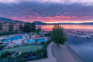 Cove Lakeside Resort