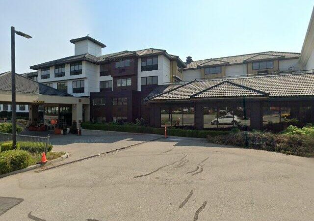 Kanata Kelowna Hotel and Conference Centre