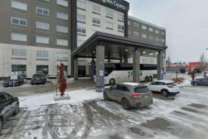 Holiday Inn Express & Suites Kelowna – East